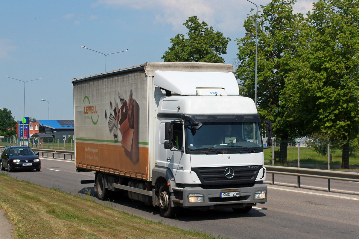 Литва, № KMO 230 — Mercedes-Benz Axor (общ.м)