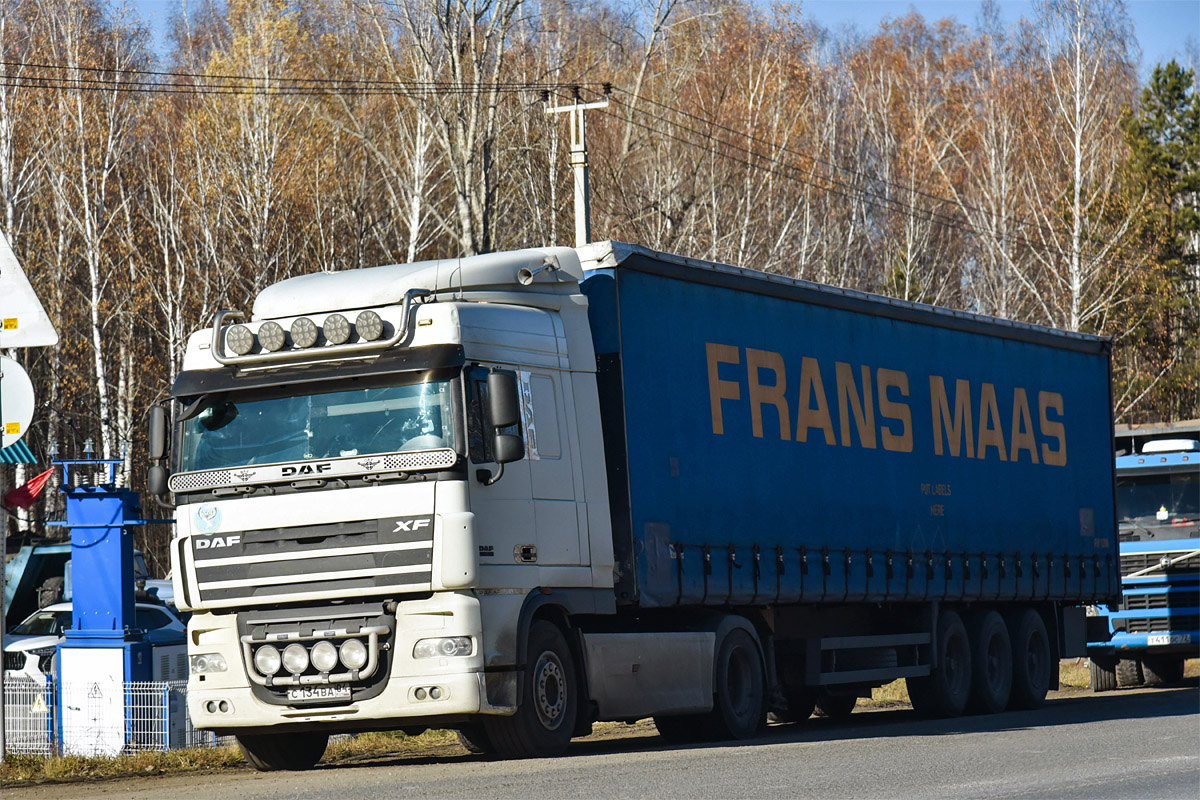 Алтай, № С 134 ВА 04 — DAF XF105 FT