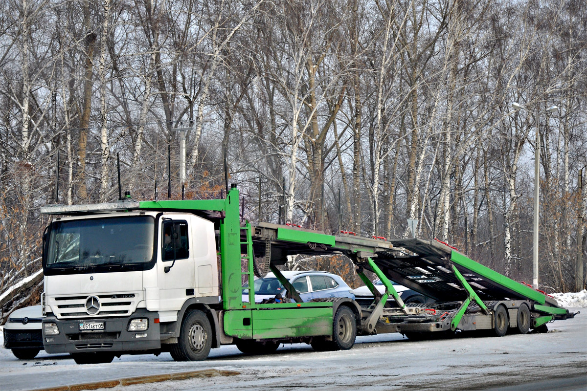 Алматинская область, № 051 AKT 05 — Mercedes-Benz Actros ('2003)