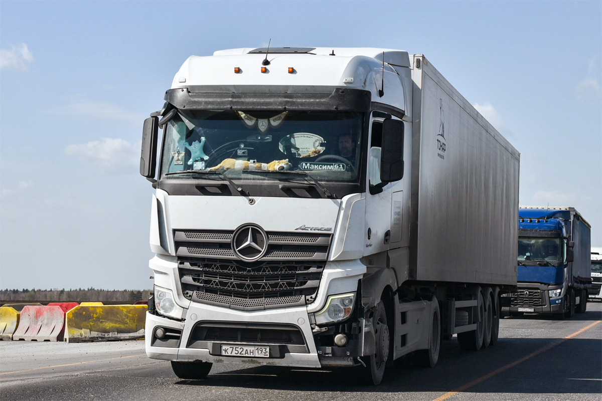 Краснодарский край, № К 752 АН 193 — Mercedes-Benz Actros '18 1845 [Z9M]