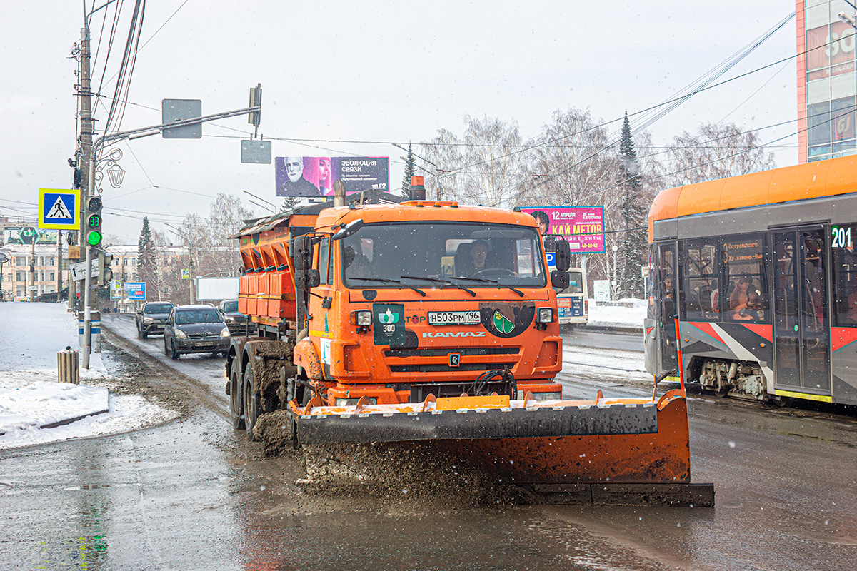 Свердловская область, № Н 503 РМ 196 — КамАЗ-65115-42