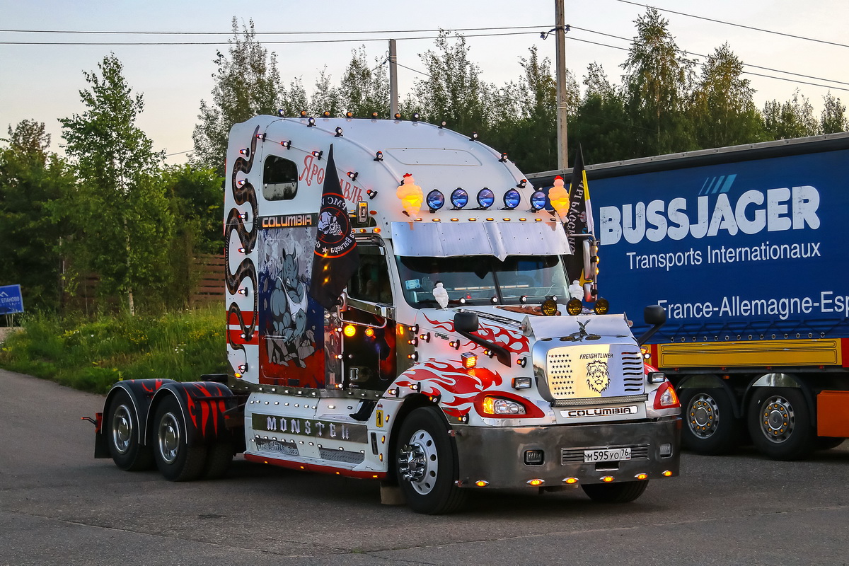 Ярославская область, № М 595 УО 76 — Freightliner Columbia; Московская область — Фестиваль TruckDay 2024 — июнь