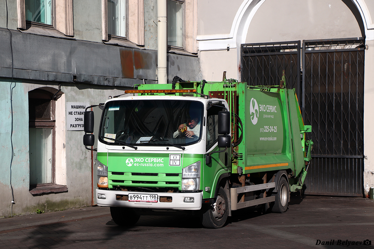 Санкт-Петербург, № В 994 ТТ 198 — Isuzu (общая модель)