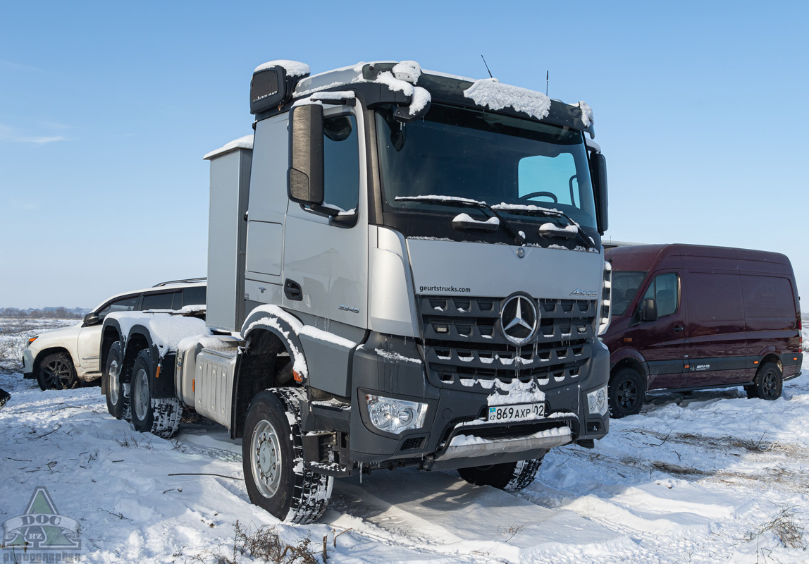 Алматы, № 869 AXP 02 — Mercedes-Benz Arocs (общ.м)