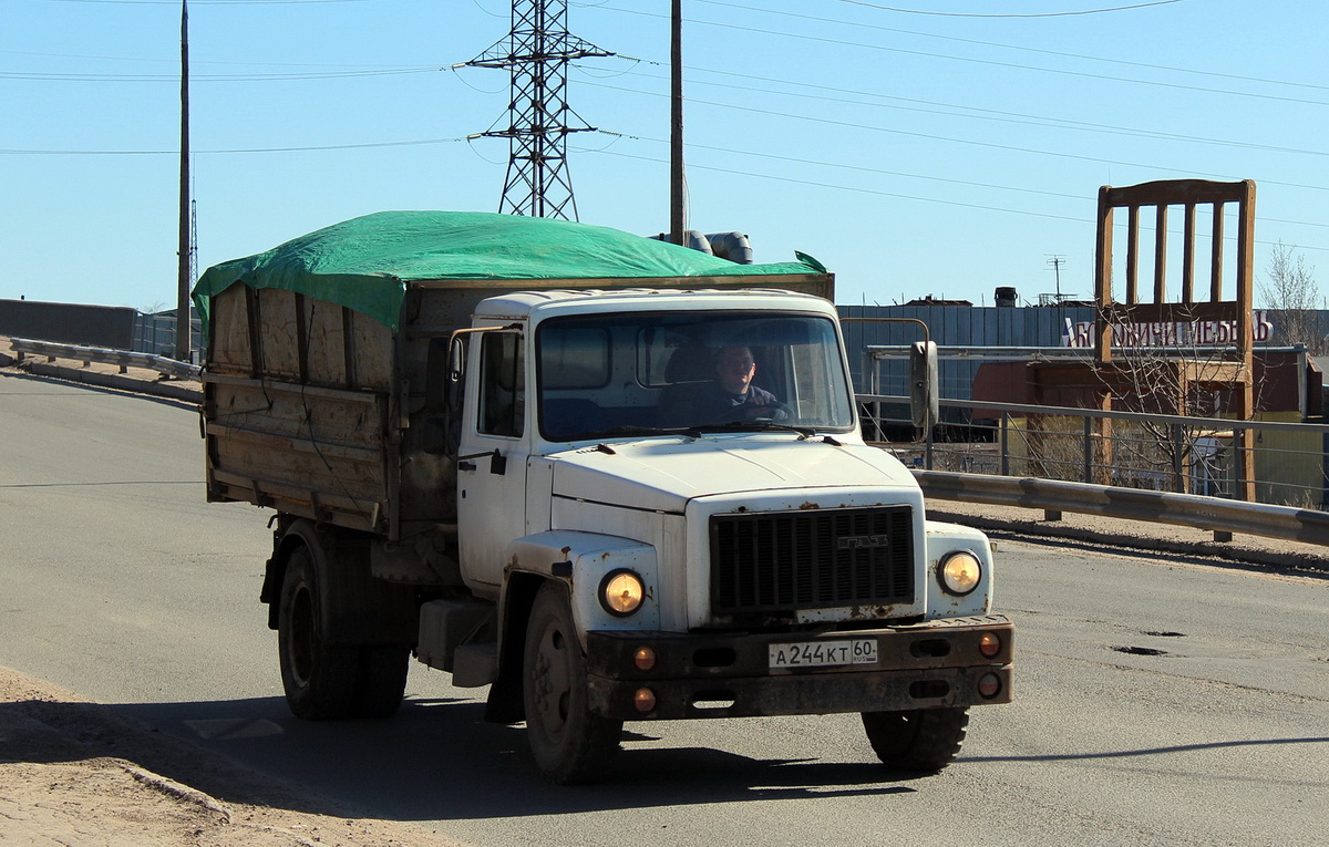 Псковская область, № А 244 КТ 60 — ГАЗ-3309