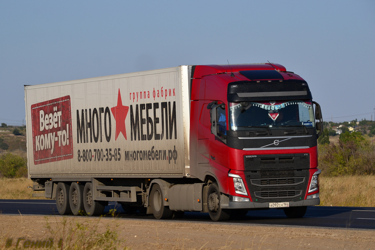 Саратовская область, № А 092 СН 164 — Volvo ('2012) FH.420 [X9P]