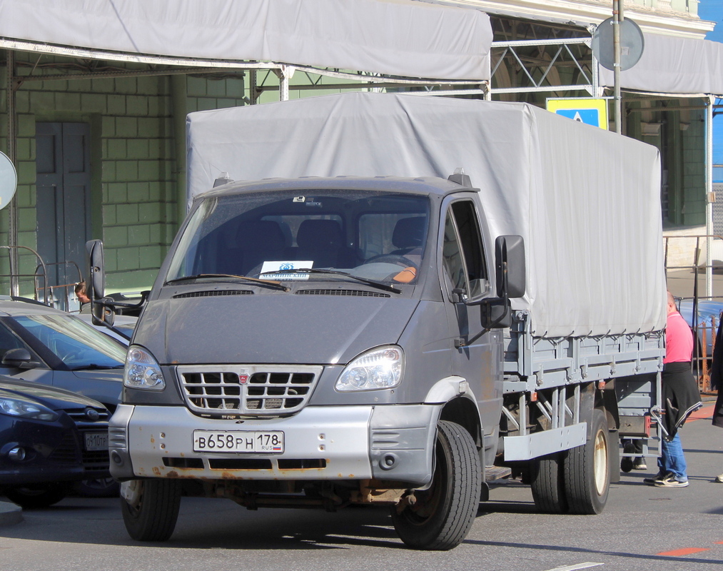 Санкт-Петербург, № В 658 РН 178 — ГАЗ-331061 "Валдай"