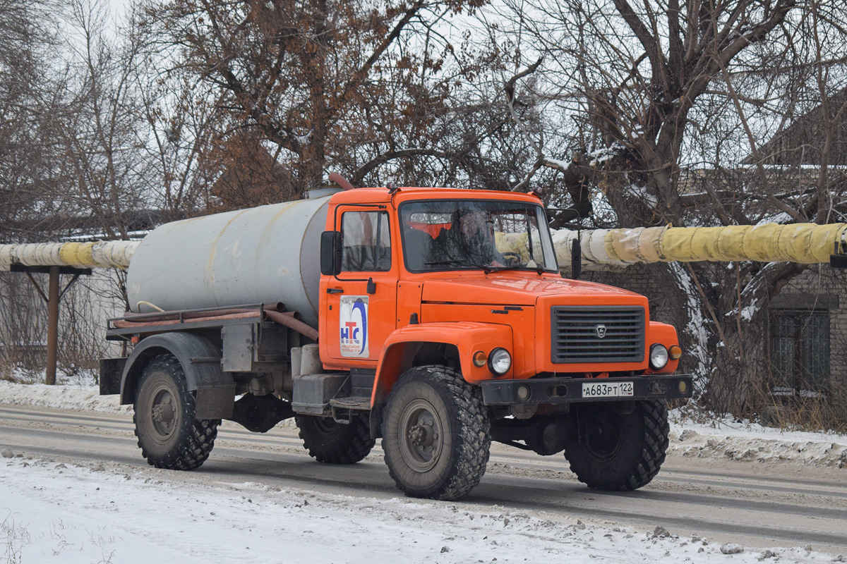 Алтайский край, № А 683 РТ 122 — ГАЗ-33081 «Садко»