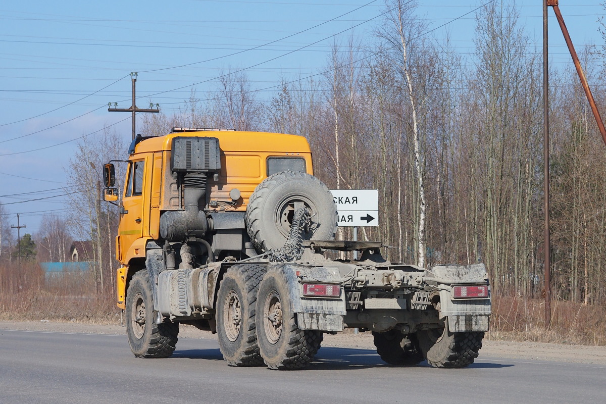 Ханты-Мансийский автоном.округ, № Е 388 РЕ 186 — КамАЗ-53504-50