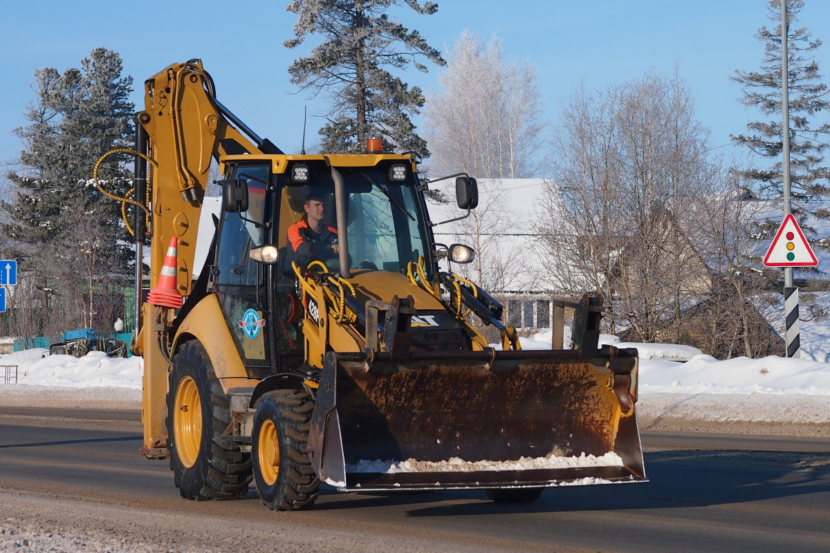 Ханты-Мансийский автоном.округ, № 5584 ТА 86 — Caterpillar 428