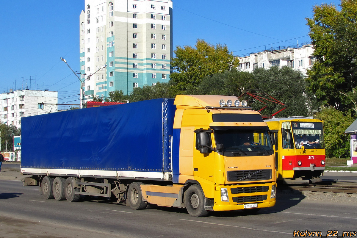 Алтайский край, № Е 060 РА 22 — Volvo ('2002) FH12.480