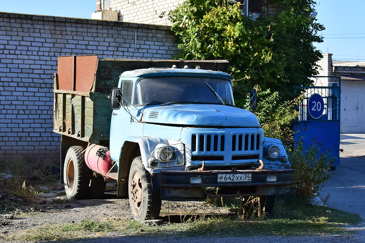 Волгоградская область, № Р 642 ХХ 34 — ЗИЛ-495810