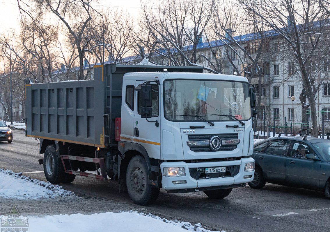 Алматы, № 175 EX 02 — Dongfeng  (общая модель)