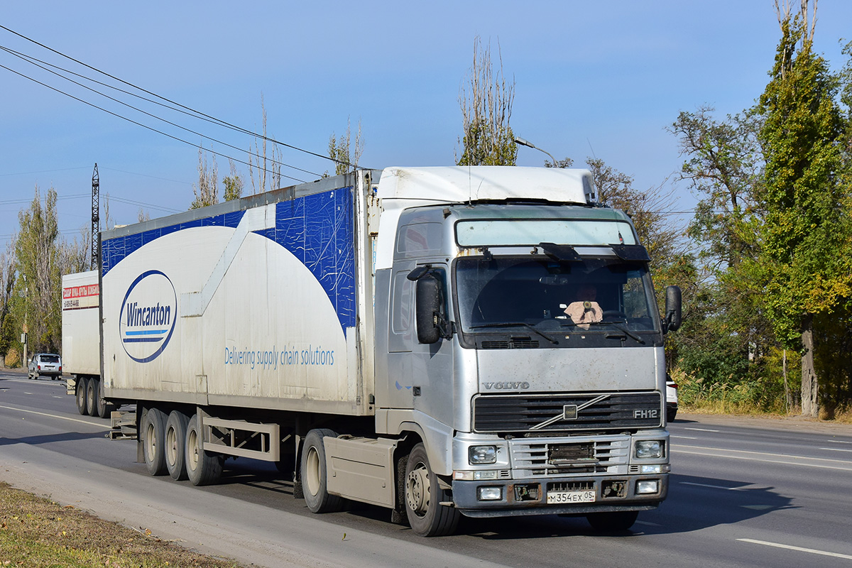 Дагестан, № М 354 ЕХ 05 — Volvo ('1993) FH12.460