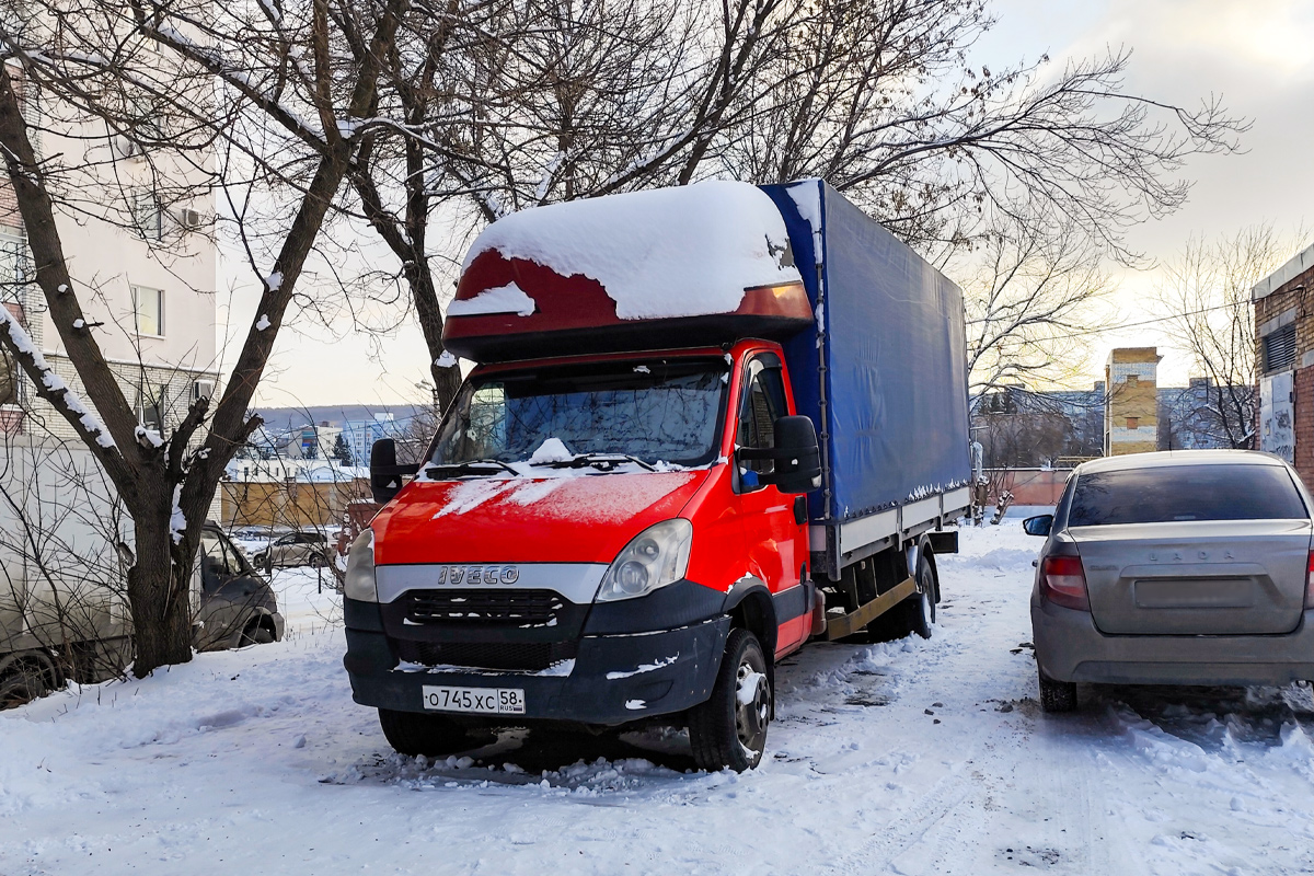 Пензенская область, № О 745 ХС 58 — IVECO Daily