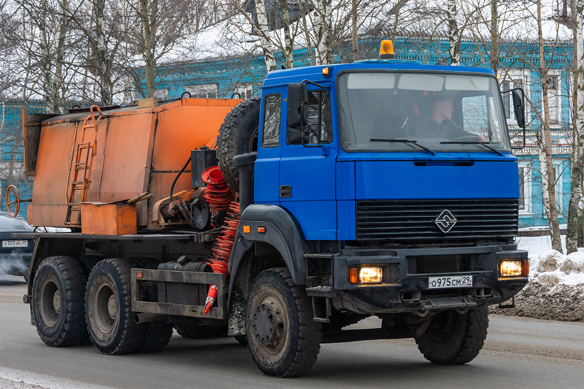 Архангельская область, № О 975 СМ 29 — Урал-63685