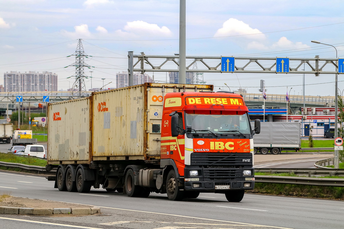 Новгородская область, № В 112 РХ 53 — Volvo ('1993) FH12.380