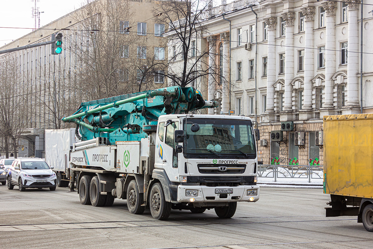 Свердловская область, № Р 228 ХМ 196 — Daewoo Novus