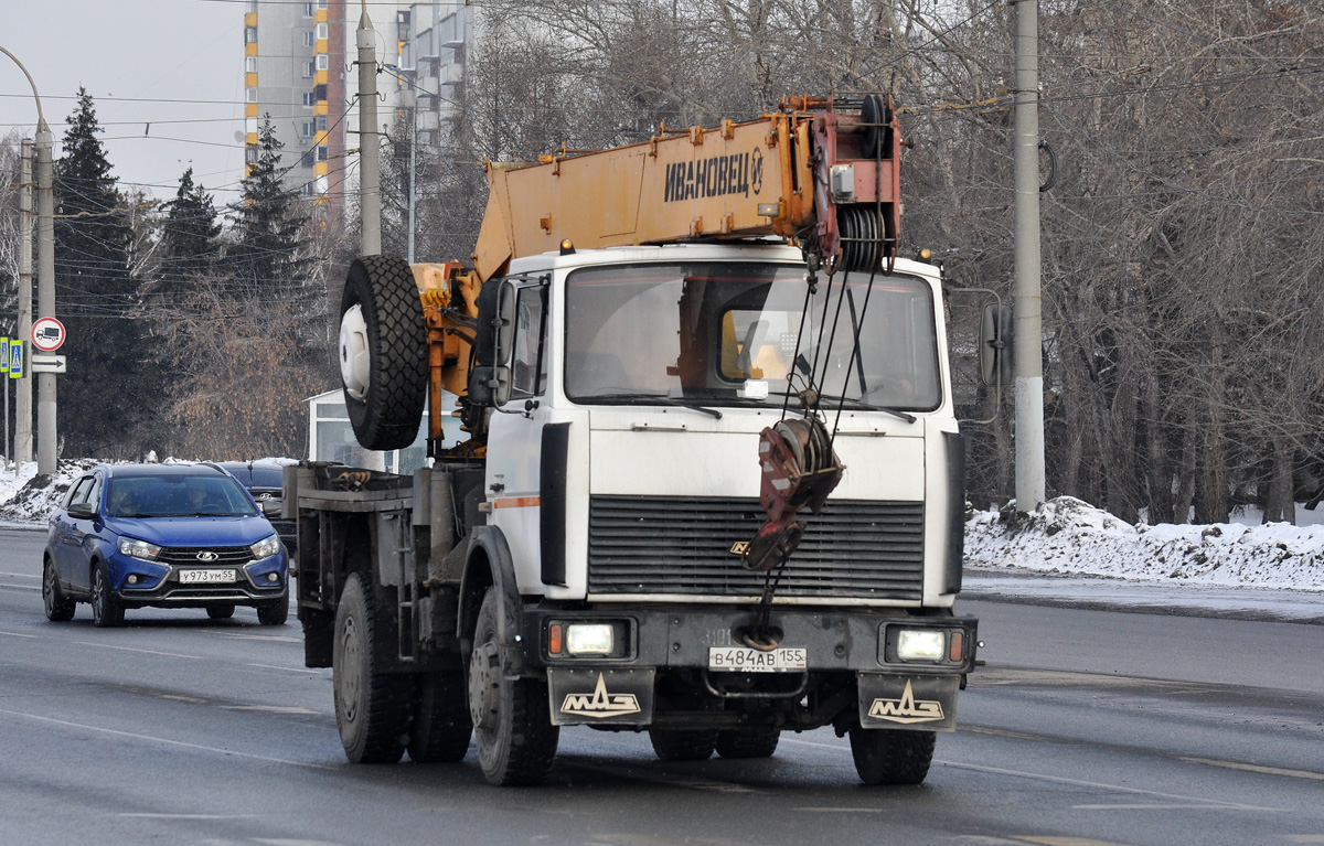 Омская область, № В 484 АВ 155 — МАЗ-5337A2