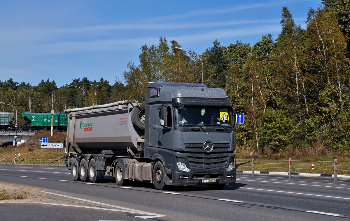 Тульская область, № У 245 МС 71 — Mercedes-Benz Actros ('2018)