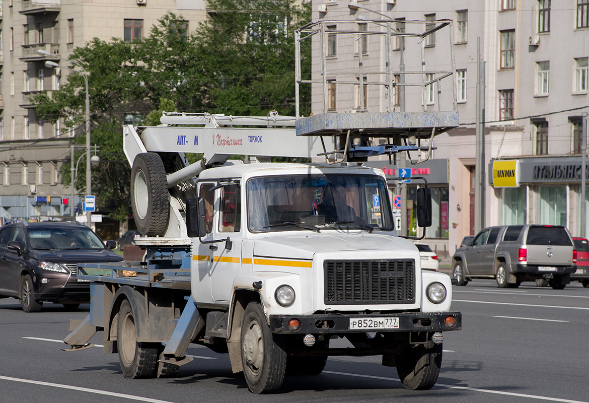 Москва, № Р 852 ВМ 777 — ГАЗ-3307 [X5P]