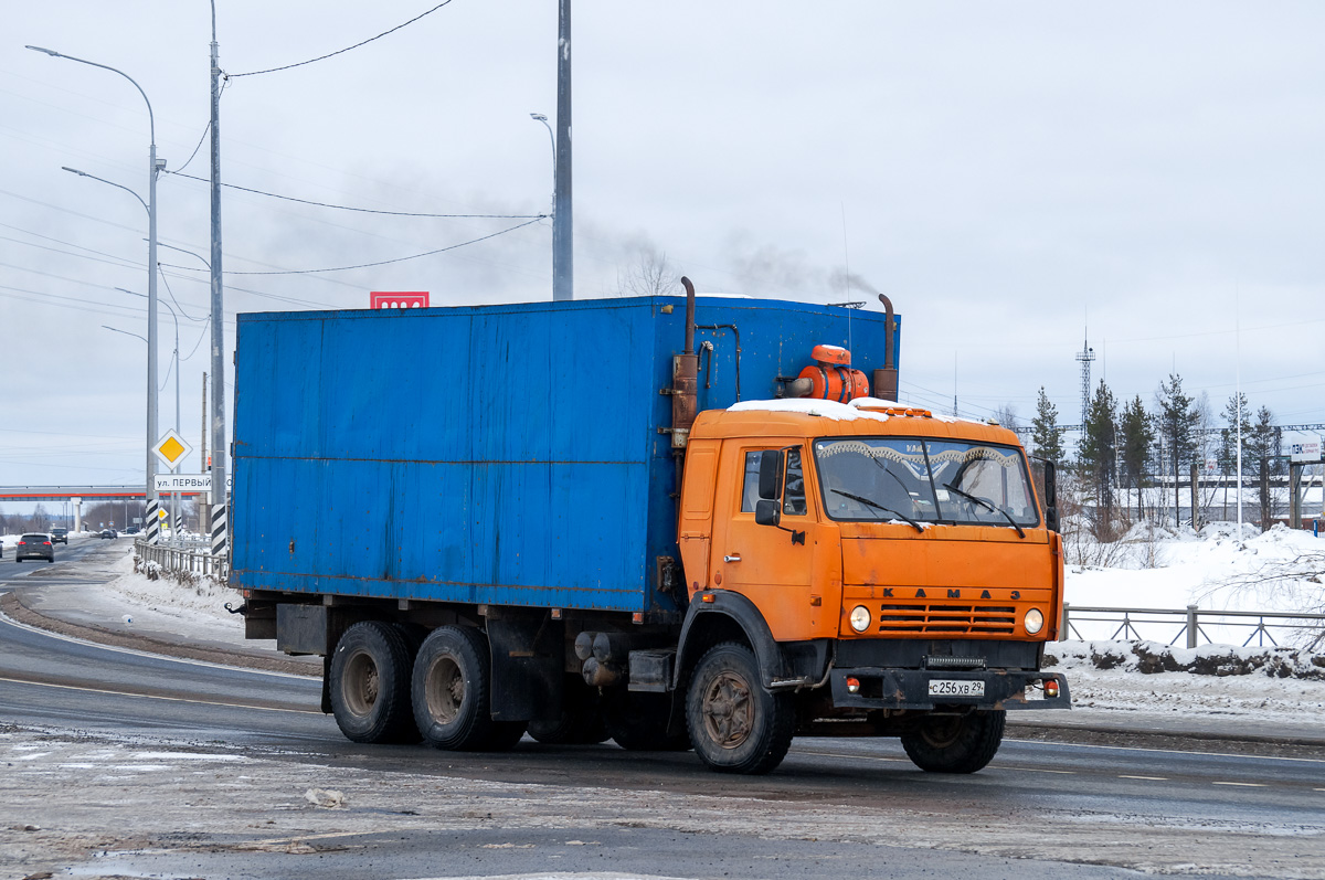 Архангельская область, № С 256 ХВ 29 — КамАЗ-53212