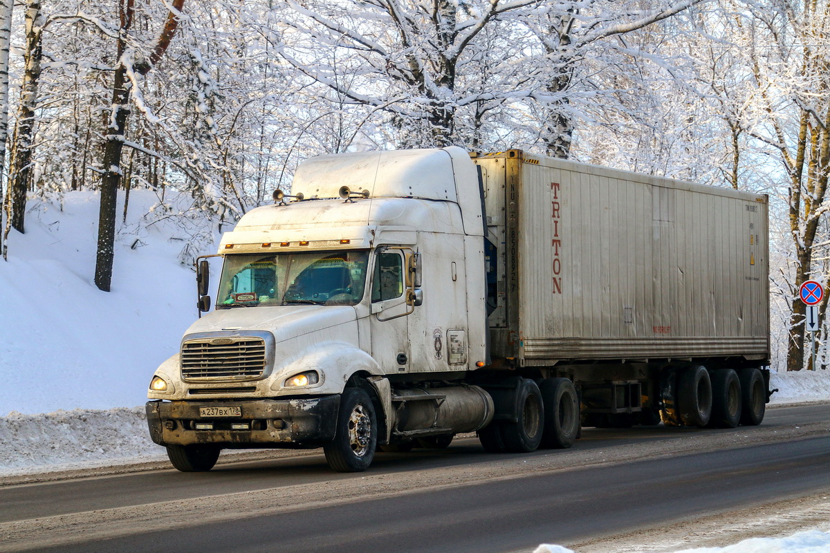 Санкт-Петербург, № А 237 ВХ 178 — Freightliner Columbia
