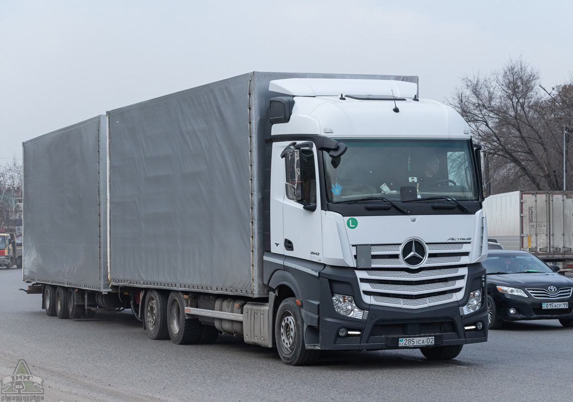 Алматы, № 285 ICA 02 — Mercedes-Benz Actros ('2011) 2542 Алматы, № 285 ICA 02 — Mercedes-Benz Actros ('2011) 2542