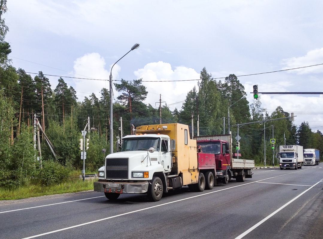 Калужская область, № К 308 РН 40 — Mack CH