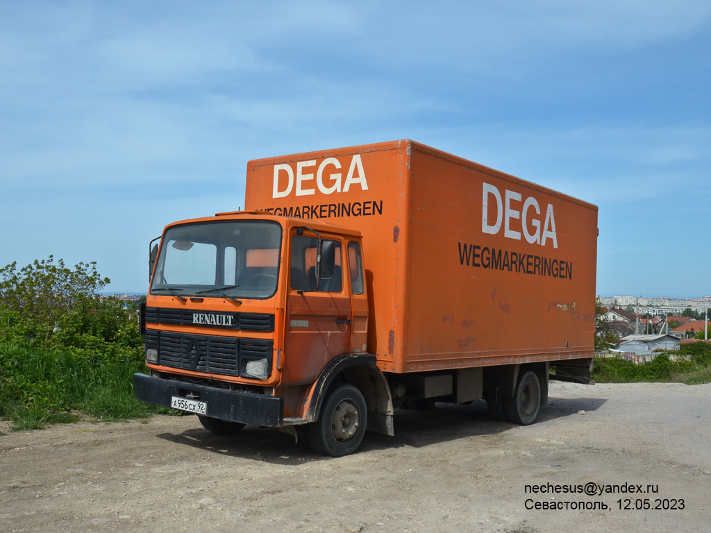 Севастополь, № А 956 СХ 92 — Renault Midliner Севастополь, № А 956 СХ 92 — Renault Midliner