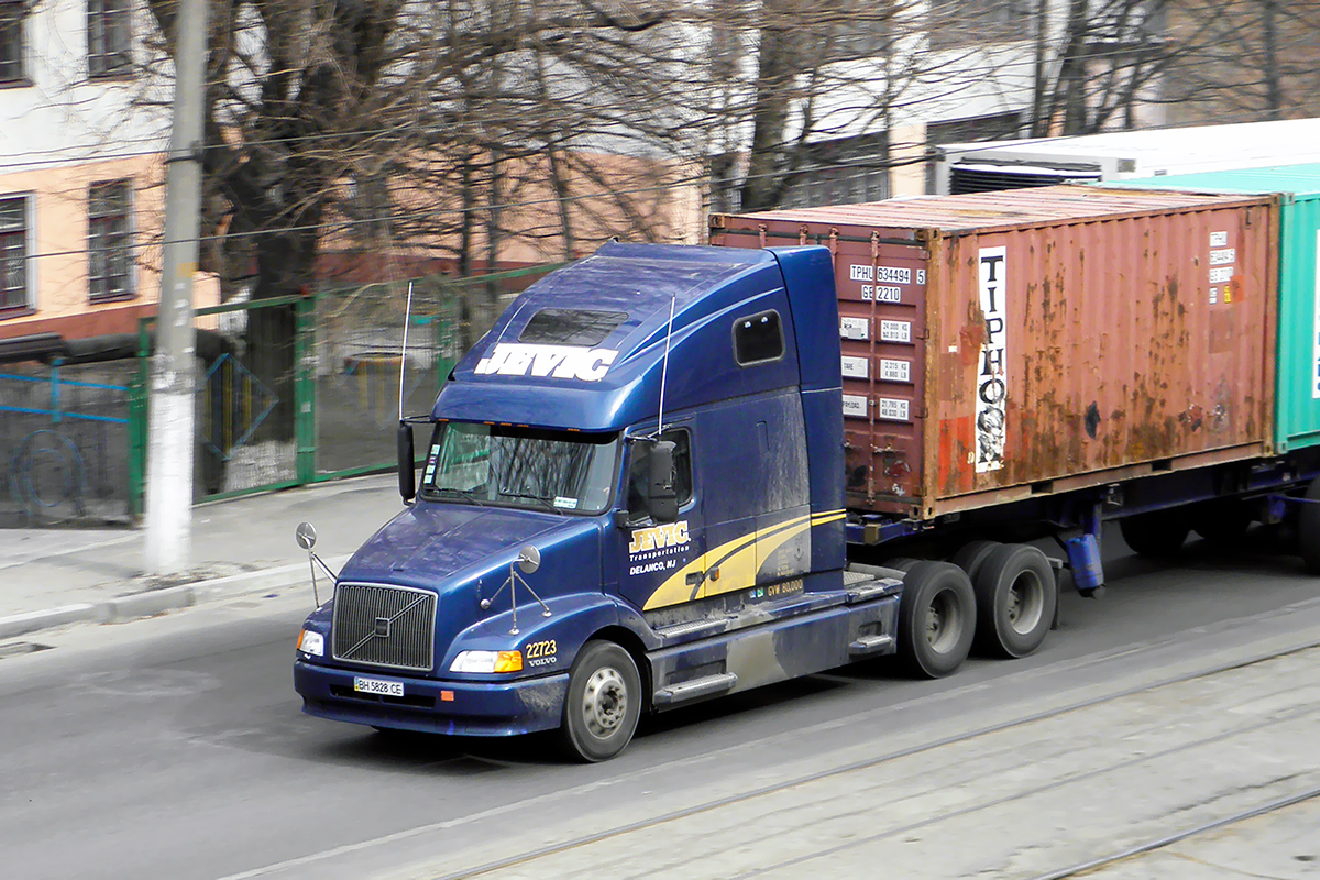 Одесская область, № ВН 5828 СЕ — Volvo VNL660 Одесская область, № ВН 5828 СЕ — Volvo VNL660