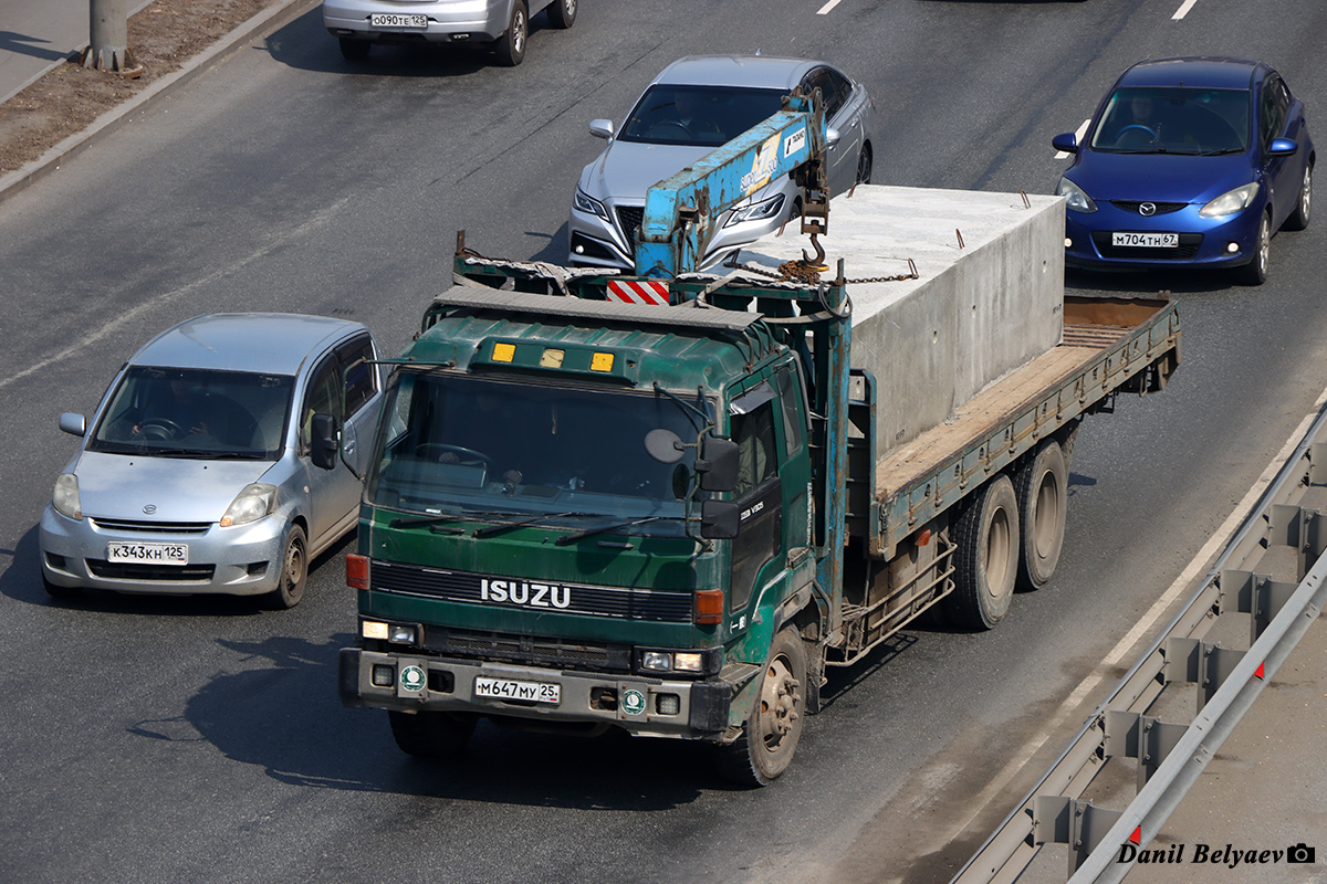 Приморский край, № М 647 МУ 25 — Isuzu V305 Приморский край, № М 647 МУ 25 — Isuzu V305