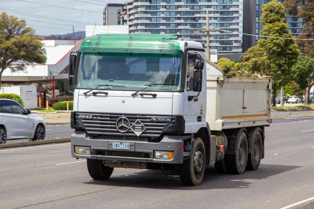 Австралия, № TWQ-754 — Mercedes-Benz Actros ('1997) 2643 Австралия, № TWQ-754 — Mercedes-Benz Actros ('1997) 2643