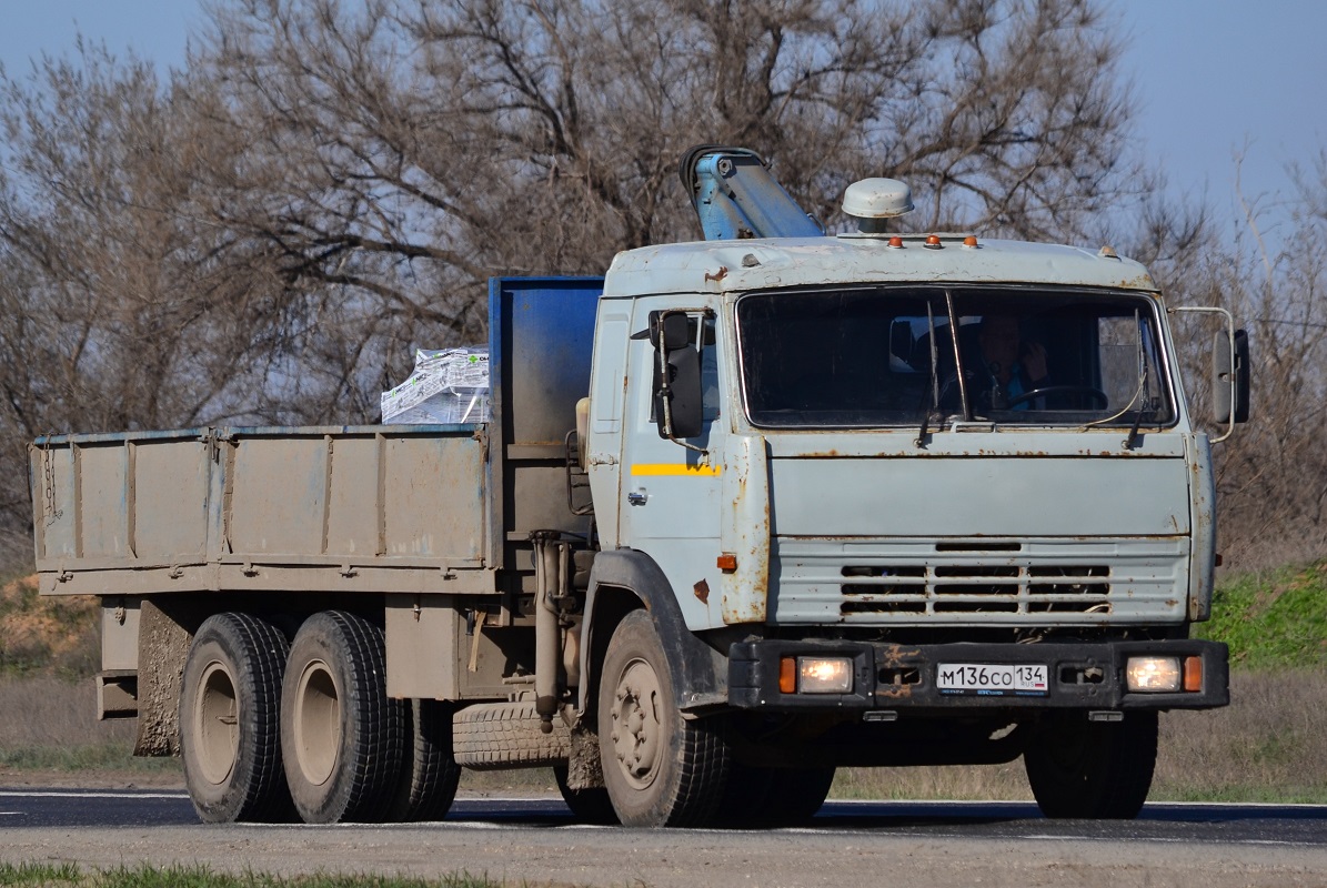 Волгоградская область, № М 136 СО 134 — КамАЗ-53215-13 [53215N]