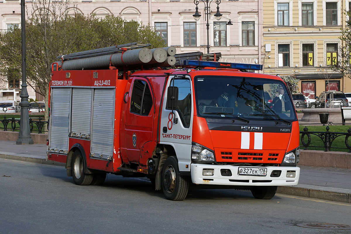 Санкт-Петербург, № В 327 ЕК 178 — Isuzu NQR75 [Z7X]