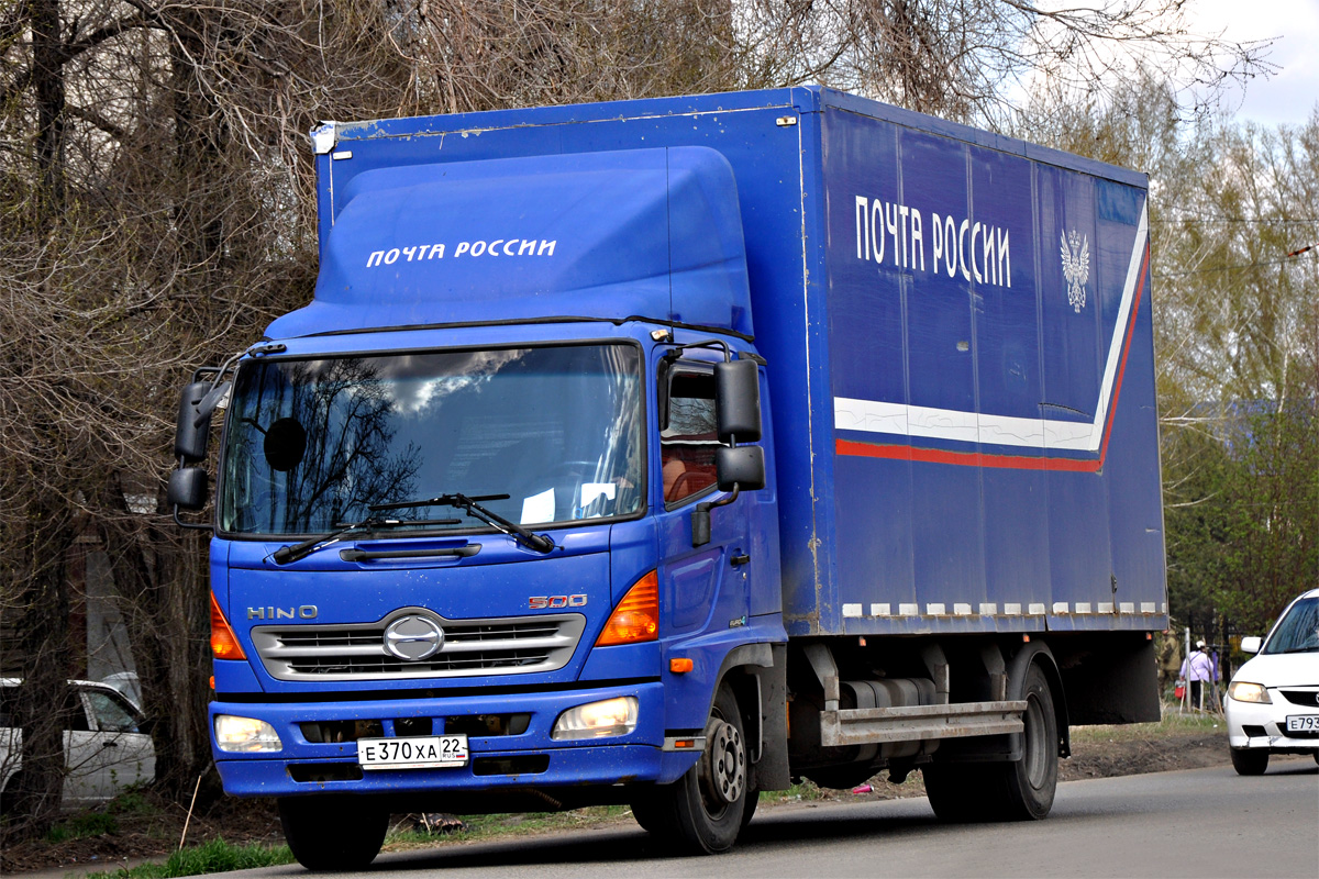 Алтайский край, № Е 370 ХА 22 — Hino 500