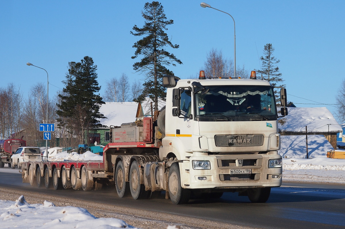 Ханты-Мансийский автоном.округ, № В 500 КХ 186 — КамАЗ-65806-T5(68) Ханты-Мансийский автоном.округ, № В 500 КХ 186 — КамАЗ-65806-T5(68)