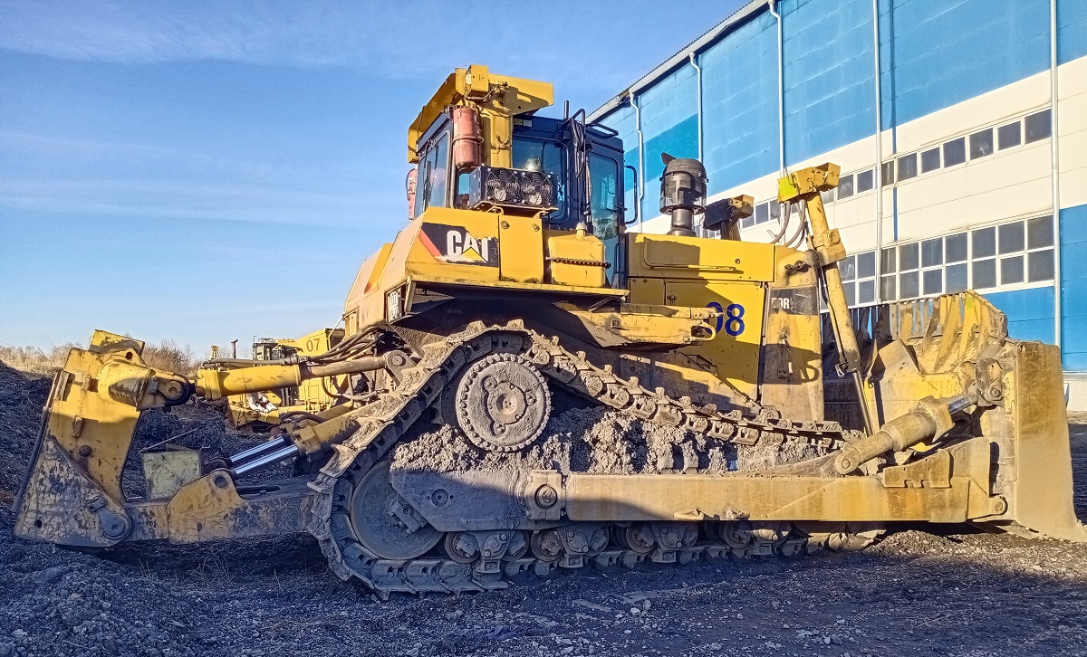 Кемеровская область, № 08 — Caterpillar D9 Кемеровская область, № 08 — Caterpillar D9