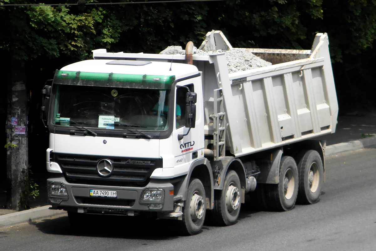 Киев, № АА 7490 ІН — Mercedes-Benz Actros ('2003)
