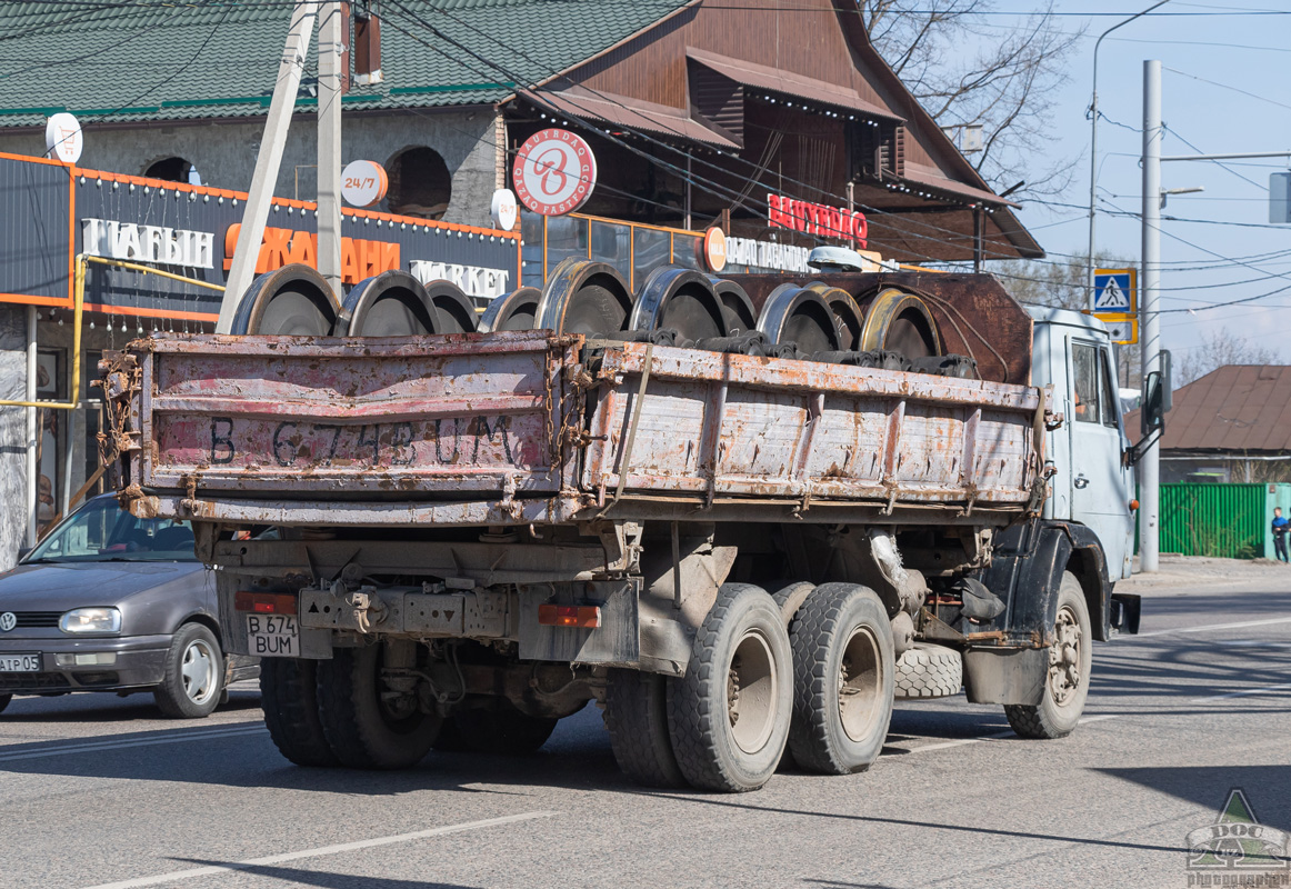 Алматинская область, № B 674 BUM — КамАЗ-5320