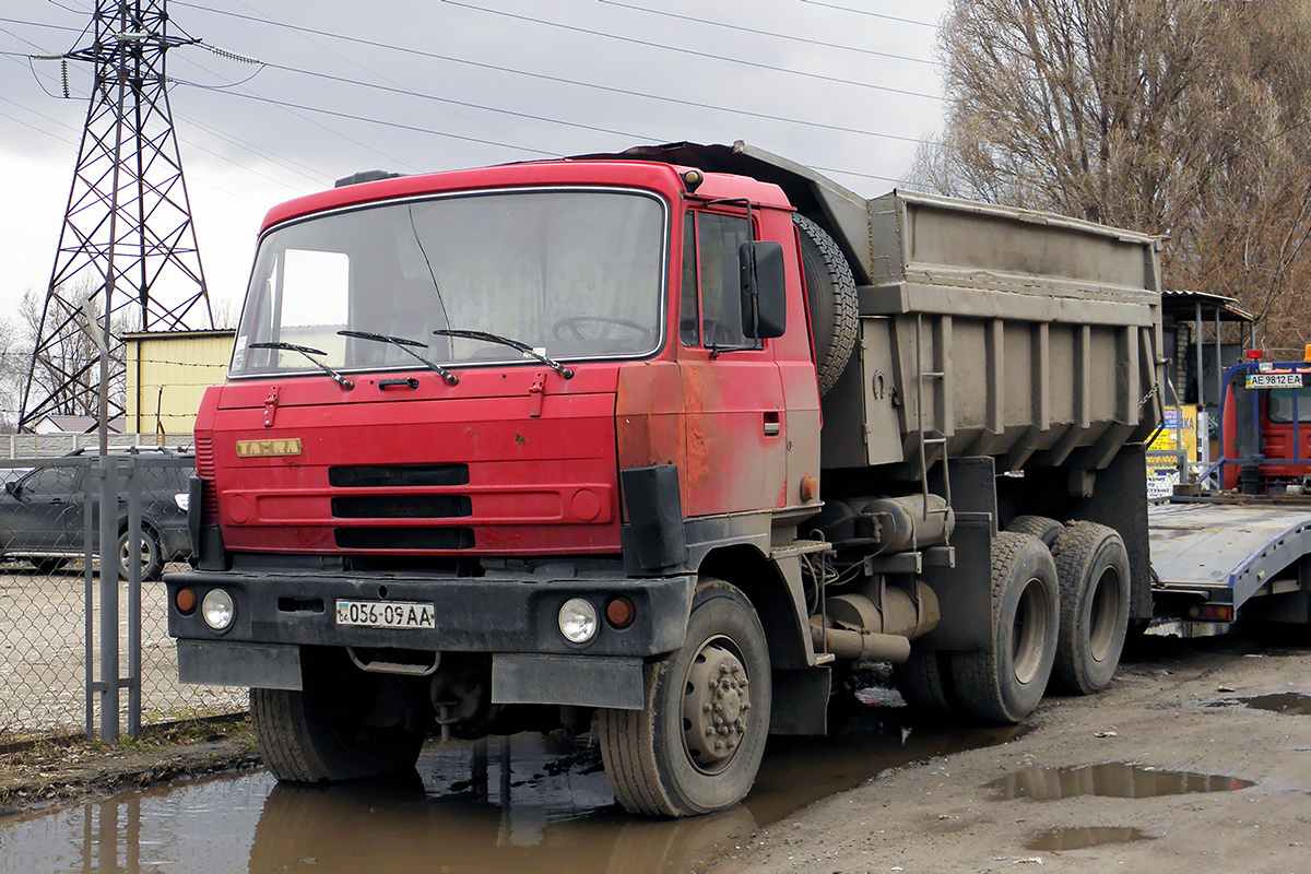 Днепропетровская область, № 056-09 АА — Tatra 815 S1 Днепропетровская область, № 056-09 АА — Tatra 815 S1