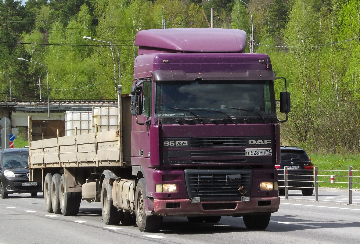 Тульская область, № Т 628 МН 71 — DAF 95XF FT Тульская область, № Т 628 МН 71 — DAF 95XF FT