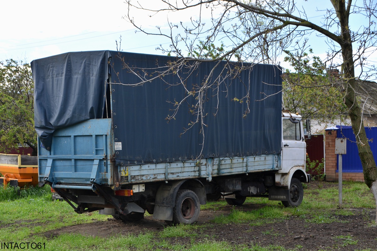Краснодарский край, № М 756 ВТ 123 — Mercedes-Benz LP (общ. мод.) Краснодарский край, № М 756 ВТ 123 — Mercedes-Benz LP (общ. мод.)