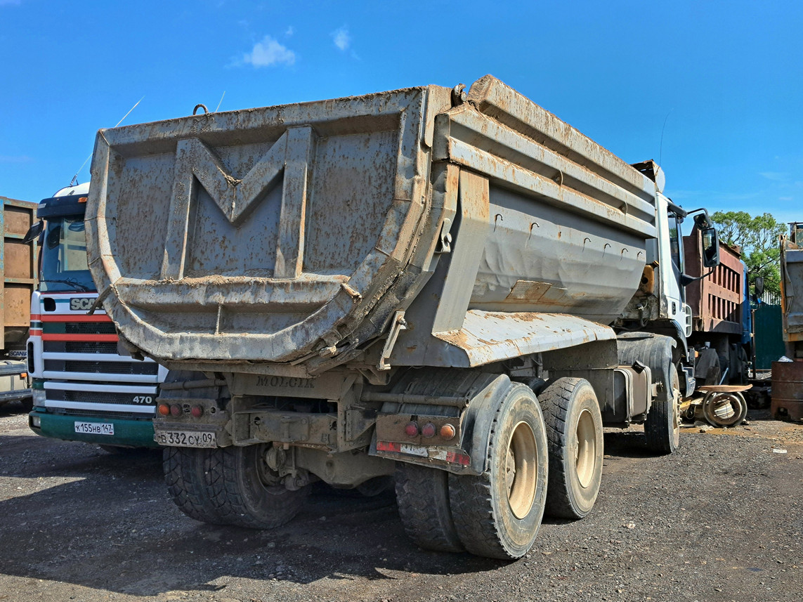 Санкт-Петербург, № В 332 СУ 09 — IVECO Trakker ('2004) Санкт-Петербург, № В 332 СУ 09 — IVECO Trakker ('2004)
