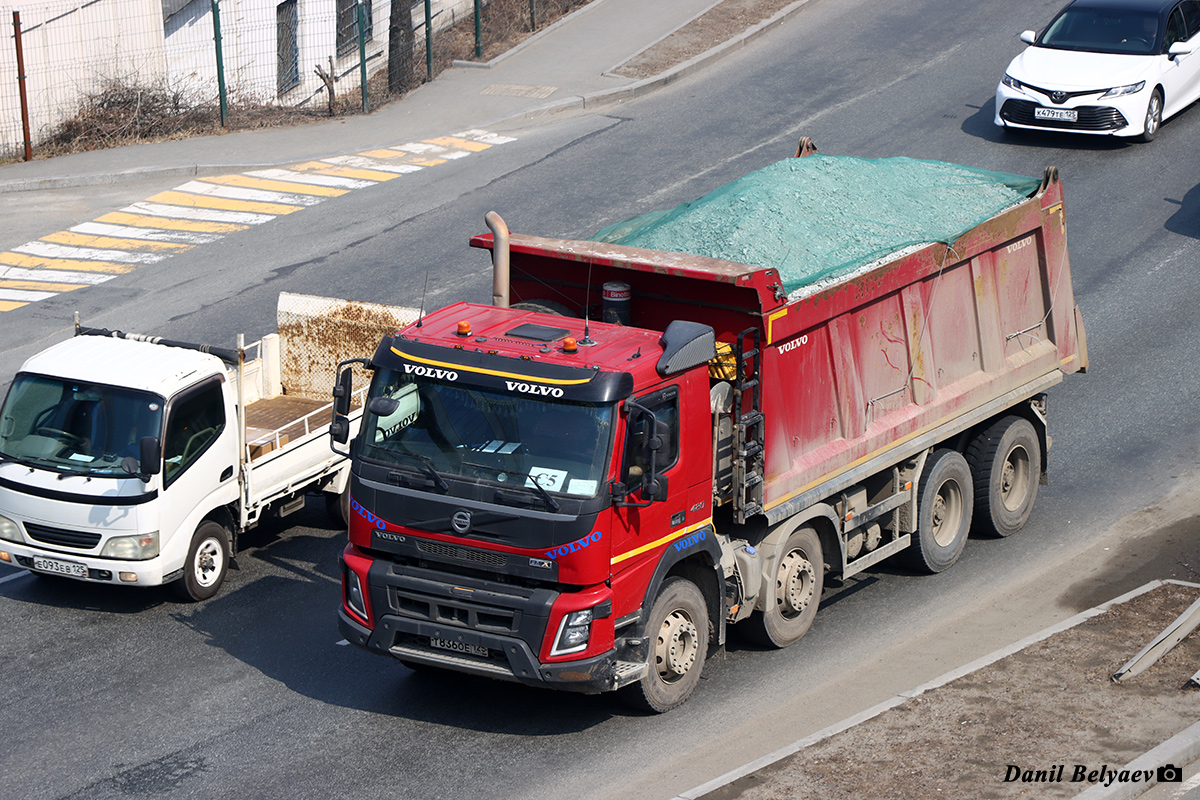 Приморский край, № Т 836 ОЕ 125 — Volvo ('2013) FMX.420 [X9P]