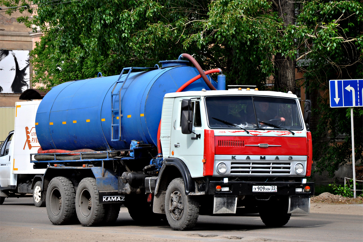 Алтайский край, № У 909 НН 22 — КамАЗ-53202