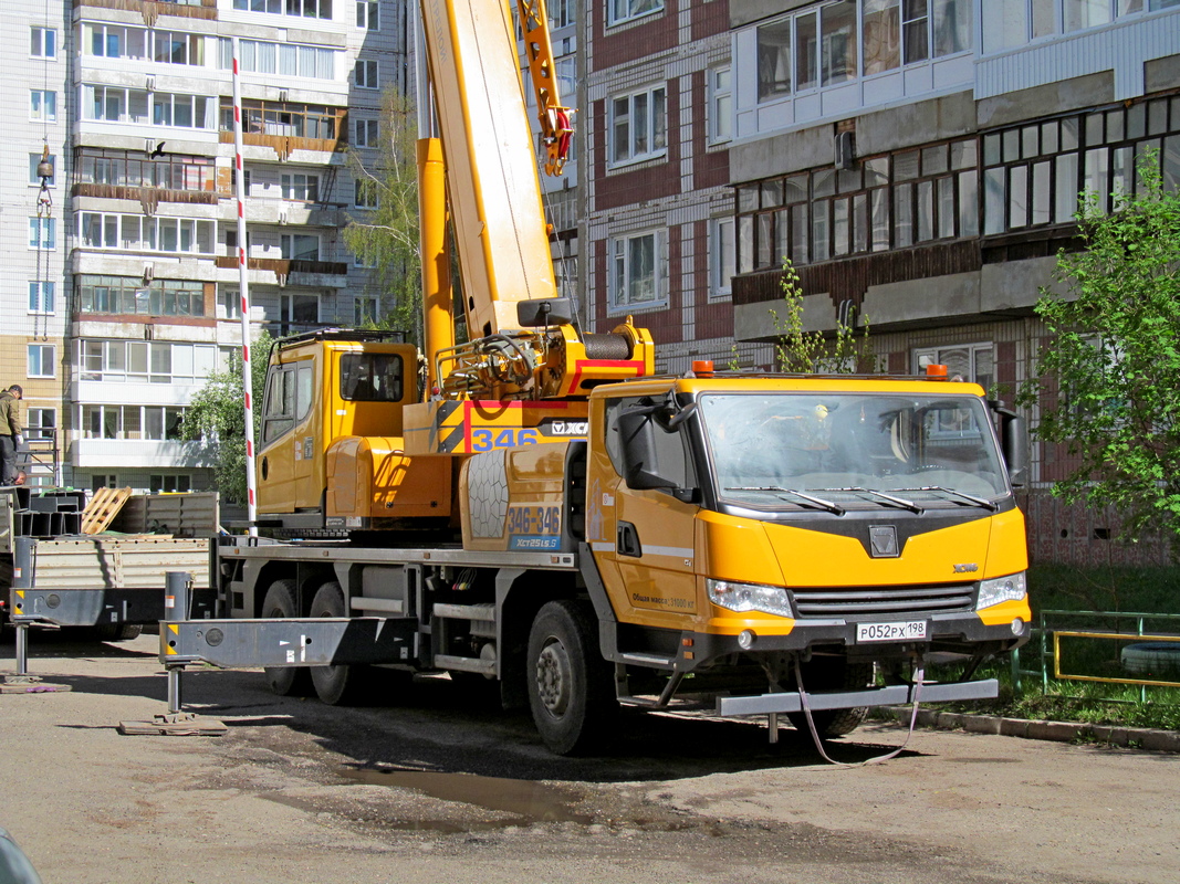 Санкт-Петербург, № Р 052 РХ 198 — XCMG (общая модель)