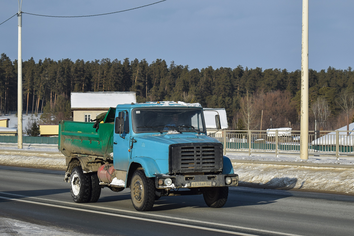 Алтайский край, № Е 838 АР 122 — ЗИЛ-494560