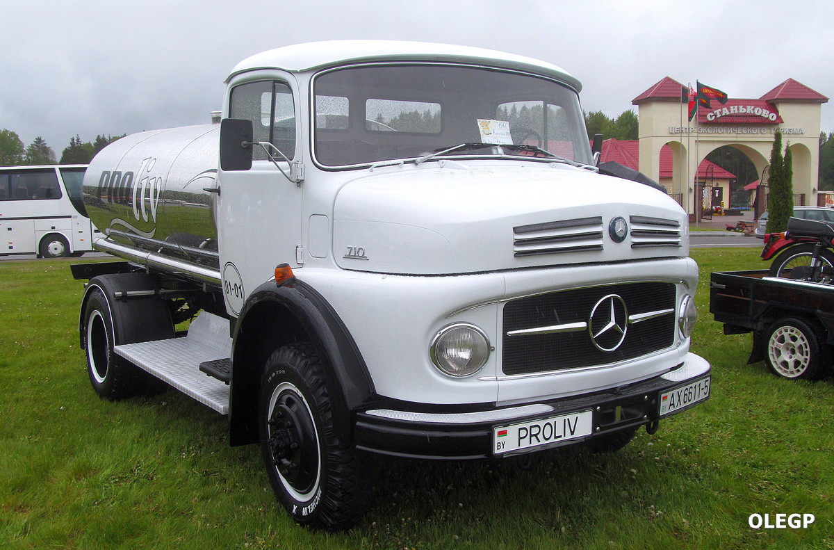 Минская область, № 01-01 — Mercedes-Benz (общая модель); Минская область — TBT SHOW 2025 Минская область, № 01-01 — Mercedes-Benz (общая модель); Минская область — TBT SHOW 2025