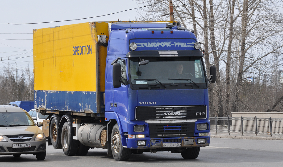Омская область, № М 306 АР 55 — Volvo ('1993) FH12.420